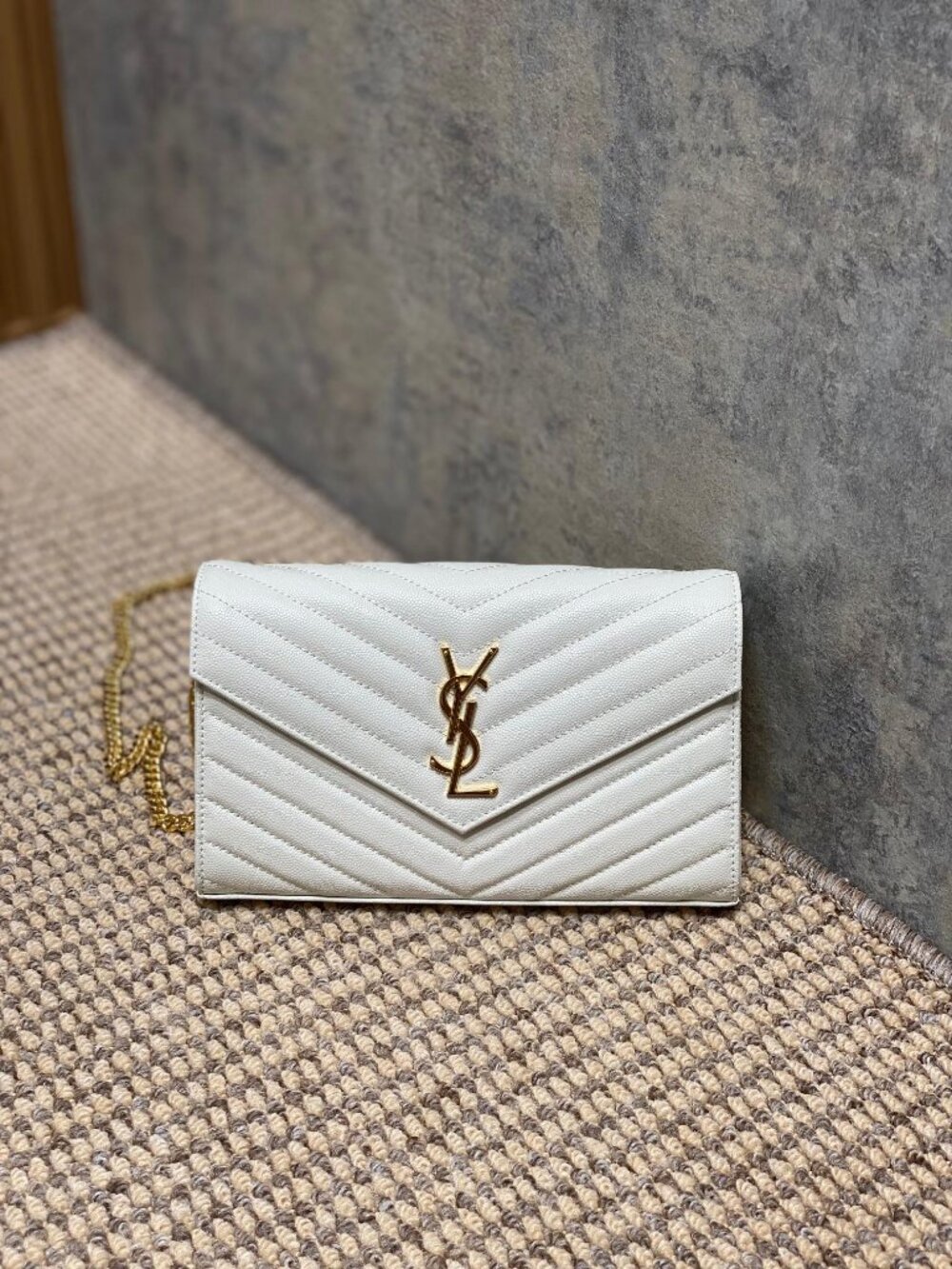 YSL Envelope White Grain De Poudre V‑Quilted Chain Crossbody Bag